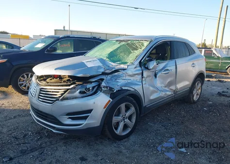 2018 Lincoln Mkc Premiere из США, поврежденный, VIN 5LMCJ1D9XJUL01015